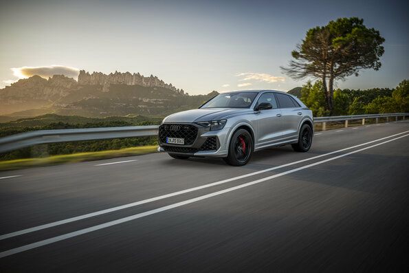 Audi RS Q8 Performance: Power and Precision in Luxury SUV 