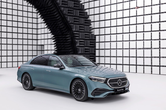 Mercedes-Benz E-Class Wins “Best Performer” 2024 by Euro NCAP