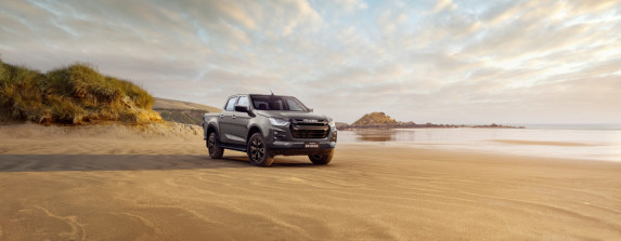 Conquering the Sands: Isuzu D-Max Sand Driving Guide | Auto Trader UAE