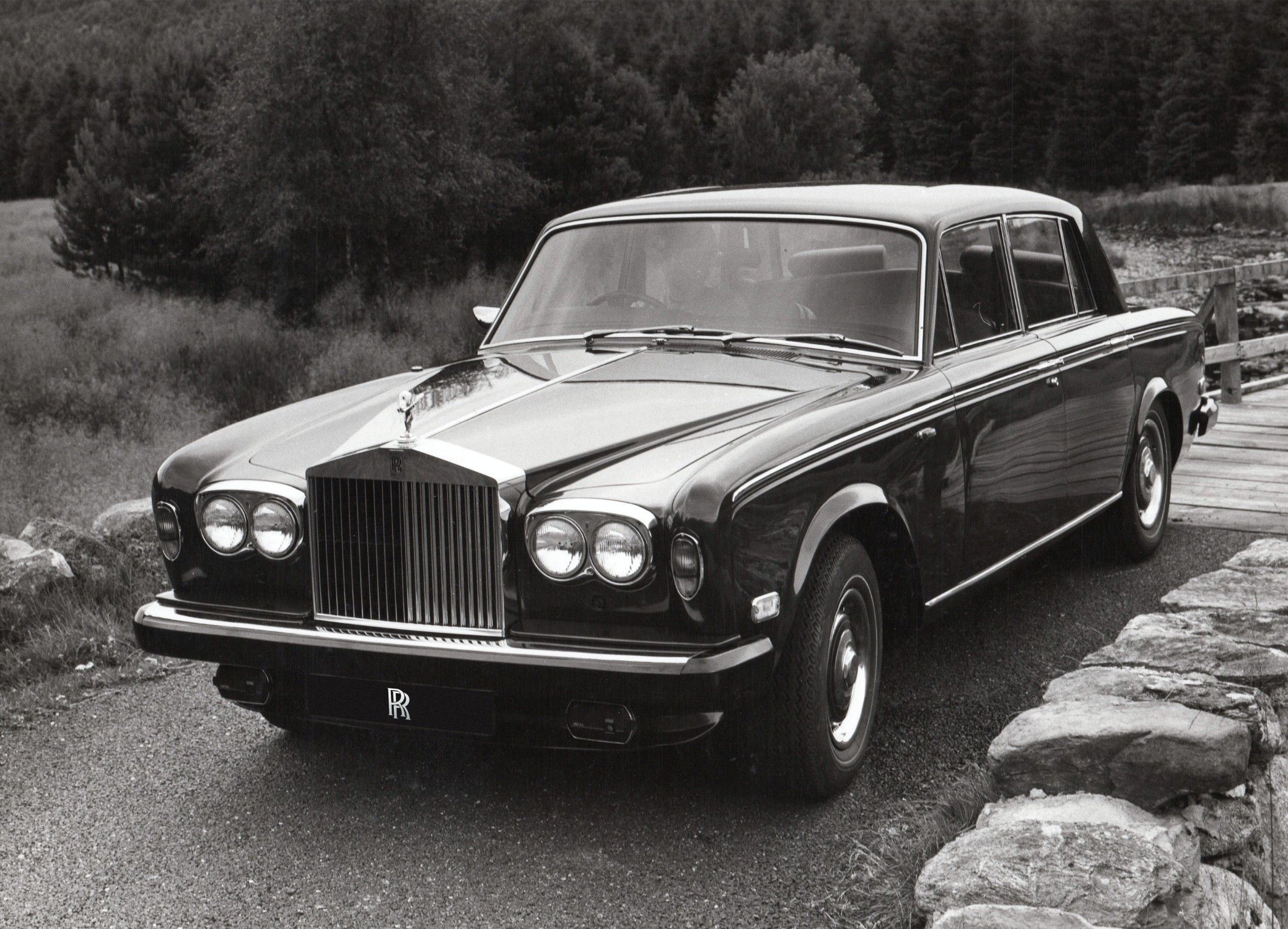 The 1960s Icon: Rolls-Royce Silver Shadow History & Legacy