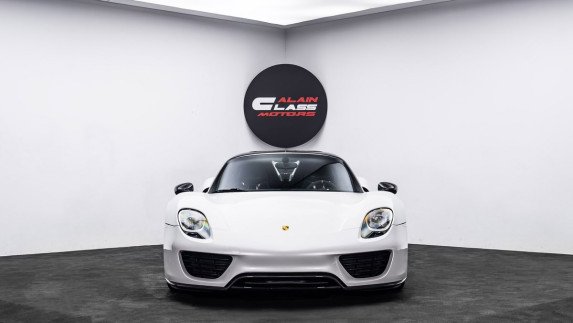 2015 Porsche 918 Spyder Weissach Package for Sale in Dubai - Alain Class Motors