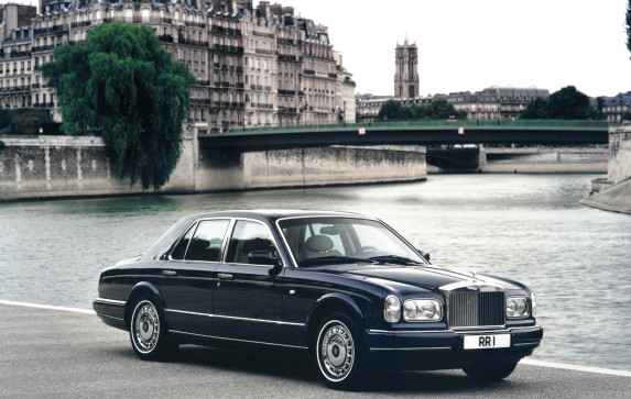 The Rolls-Royce Silver Seraph: A Timeless Classic in Luxury Cars