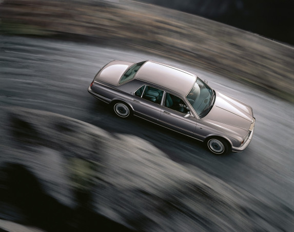 The Rolls-Royce Silver Seraph: A Timeless Classic in Luxury Cars