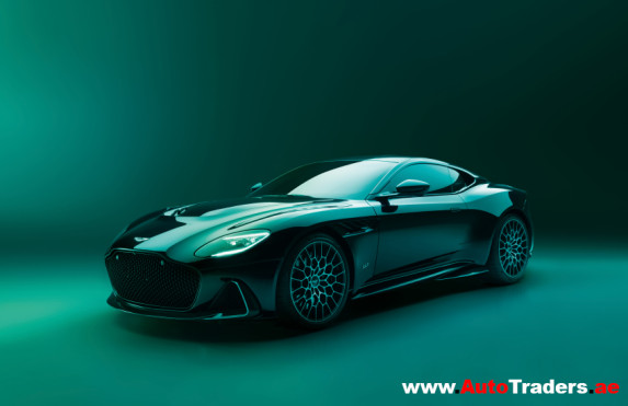 Unleashing Aston Martin DBS 770 Ultimate