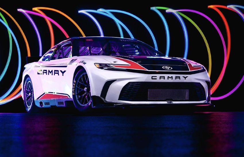 Toyota's 2024 Camry XSE Race Car for NASCAR Dominance