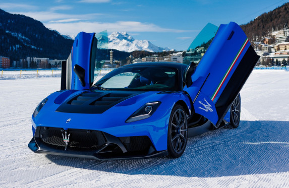 Maserati Completes GranCabrio Range at The I.C.E. St. Moritz