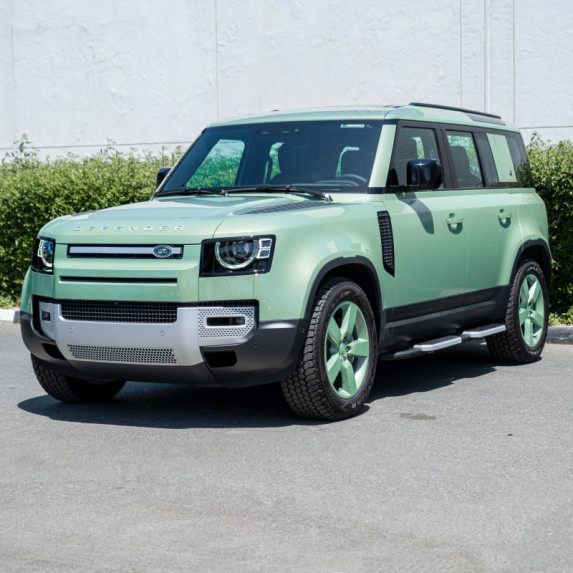 Land Rover Defender for sale in Dubai