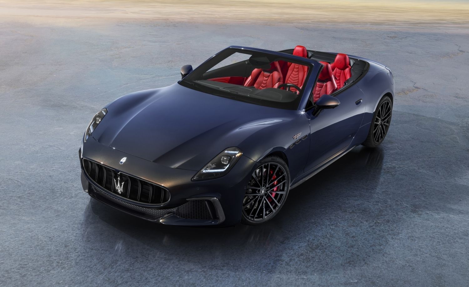 Discover the New Maserati GranCabrio: A Blend of Iconic Design and Open-Top Elegance