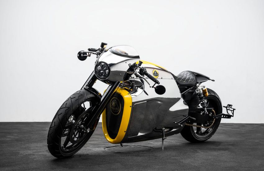 Own a Piece of History! 1-of-100 Lotus C-01 in Dubai