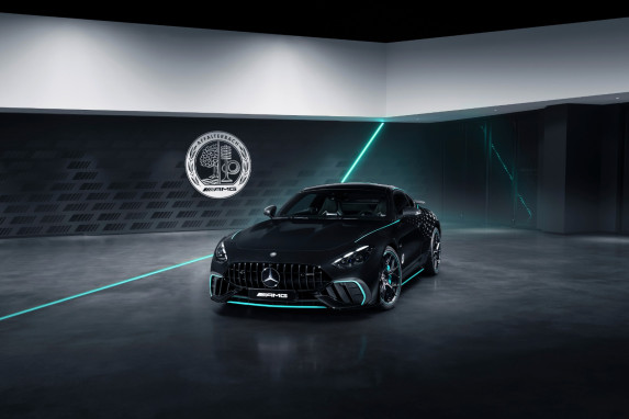 Limited Edition Mercedes-AMG GT 63 PRO 4MATIC+ Motorsport Collectors Edition