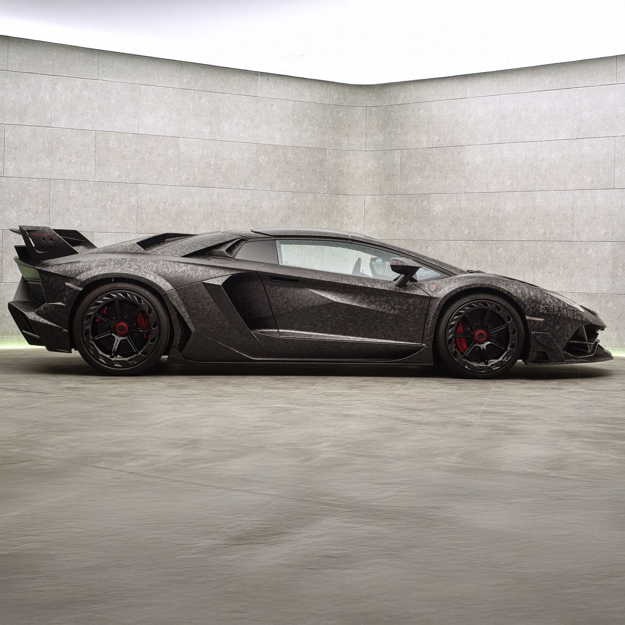 MANSORY Carbonado EVO: A Bespoke Lamborghini Aventador SVJ Roadster Redefined