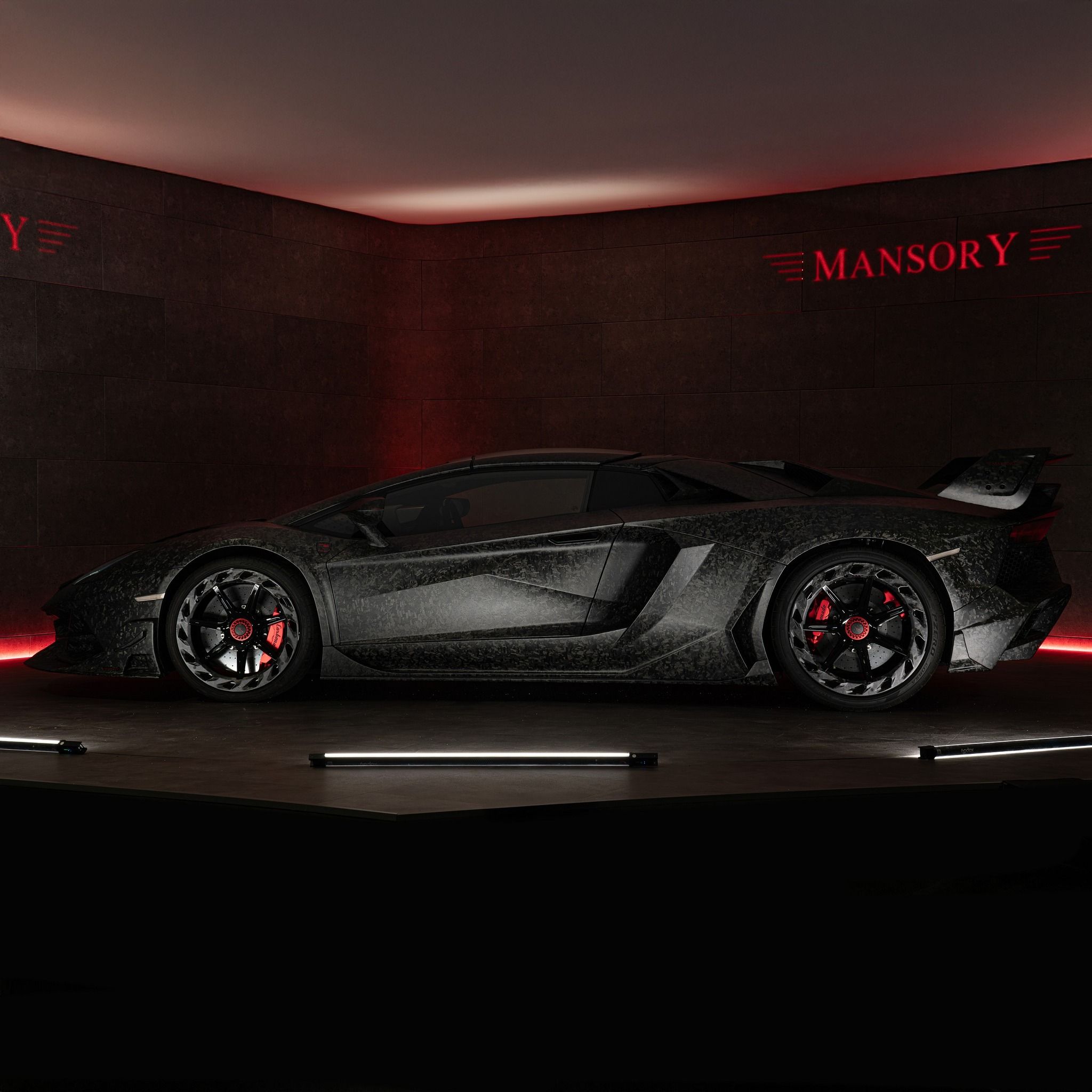 MANSORY Carbonado EVO: A Bespoke Lamborghini Aventador SVJ Roadster Redefined