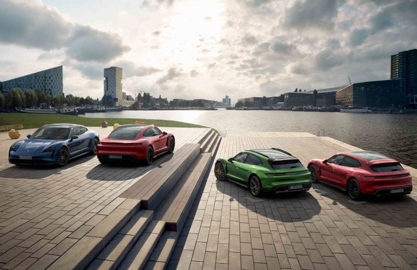 Porsche's Triumph in 2023: Stable Sales and Remarkable Growth for 911 and Taycan