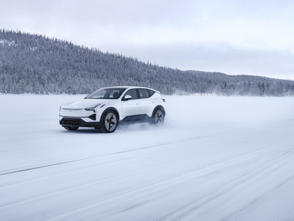 Polestar 3 Triumphs in Winter Range Test: Leading Performance and Efficiency