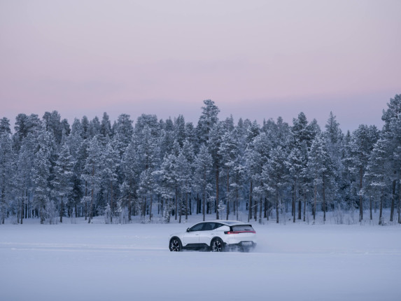 Polestar 3 Triumphs in Winter Range Test: Leading Performance and Efficiency