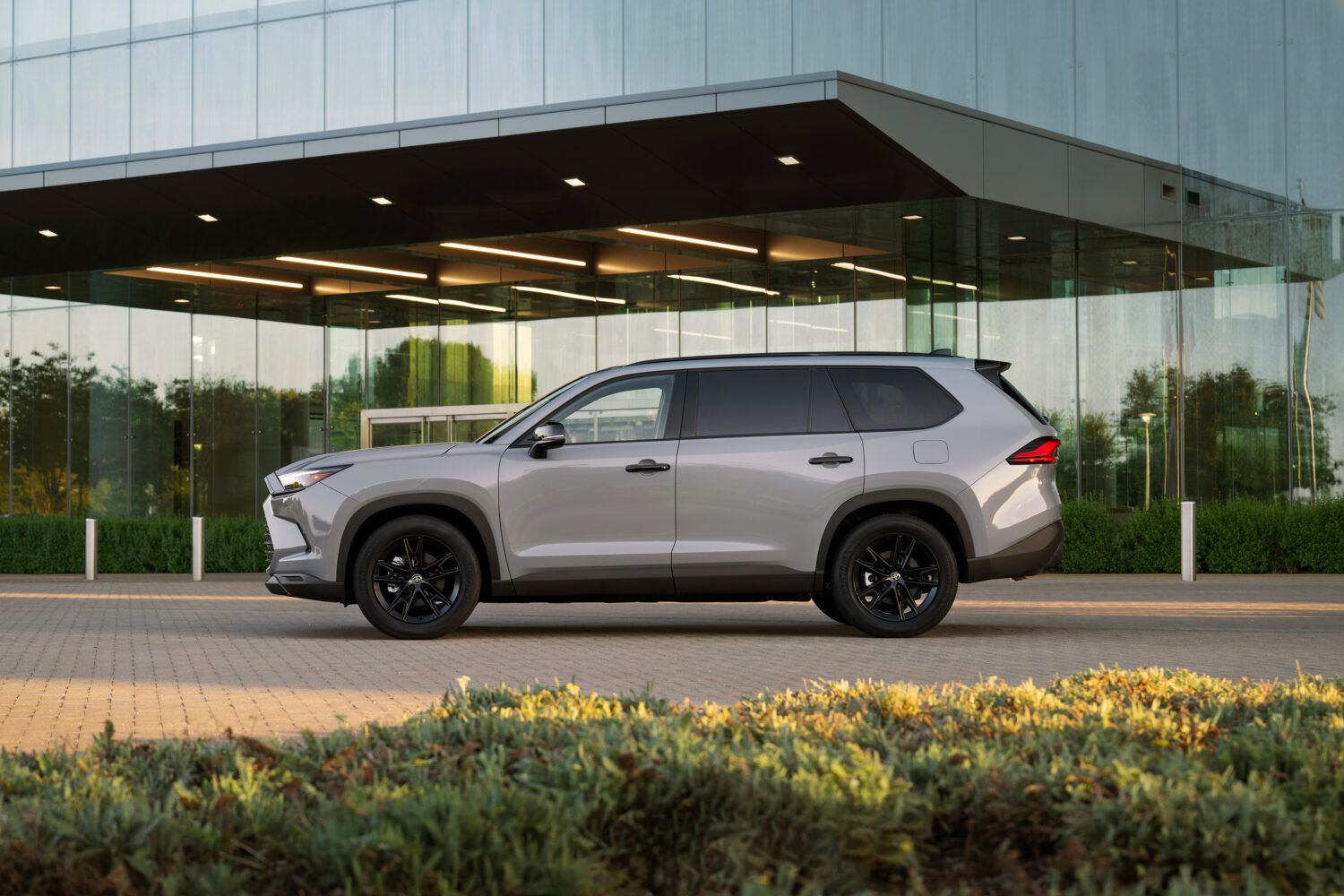 2025 Toyota Grand Highlander: New Hybrid Nightshade Edition