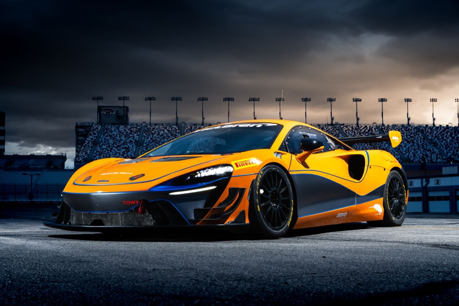 McLaren Trophy America 2025 Championship Calendar Revealed | Auto Trader UAE