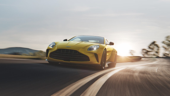 Introducing the New Aston Martin Vantage: Engineered for Real Drivers