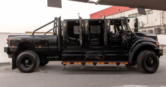 International MXT for Sale in Dubai I Power and Versatility in a Heavy-Duty Truck