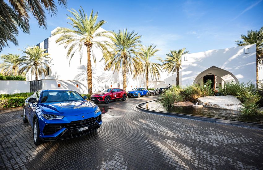 Lamborghini Esperienza Avventura in Oman I Unveiling the Thrills of Urus S Across Magical Landscapes