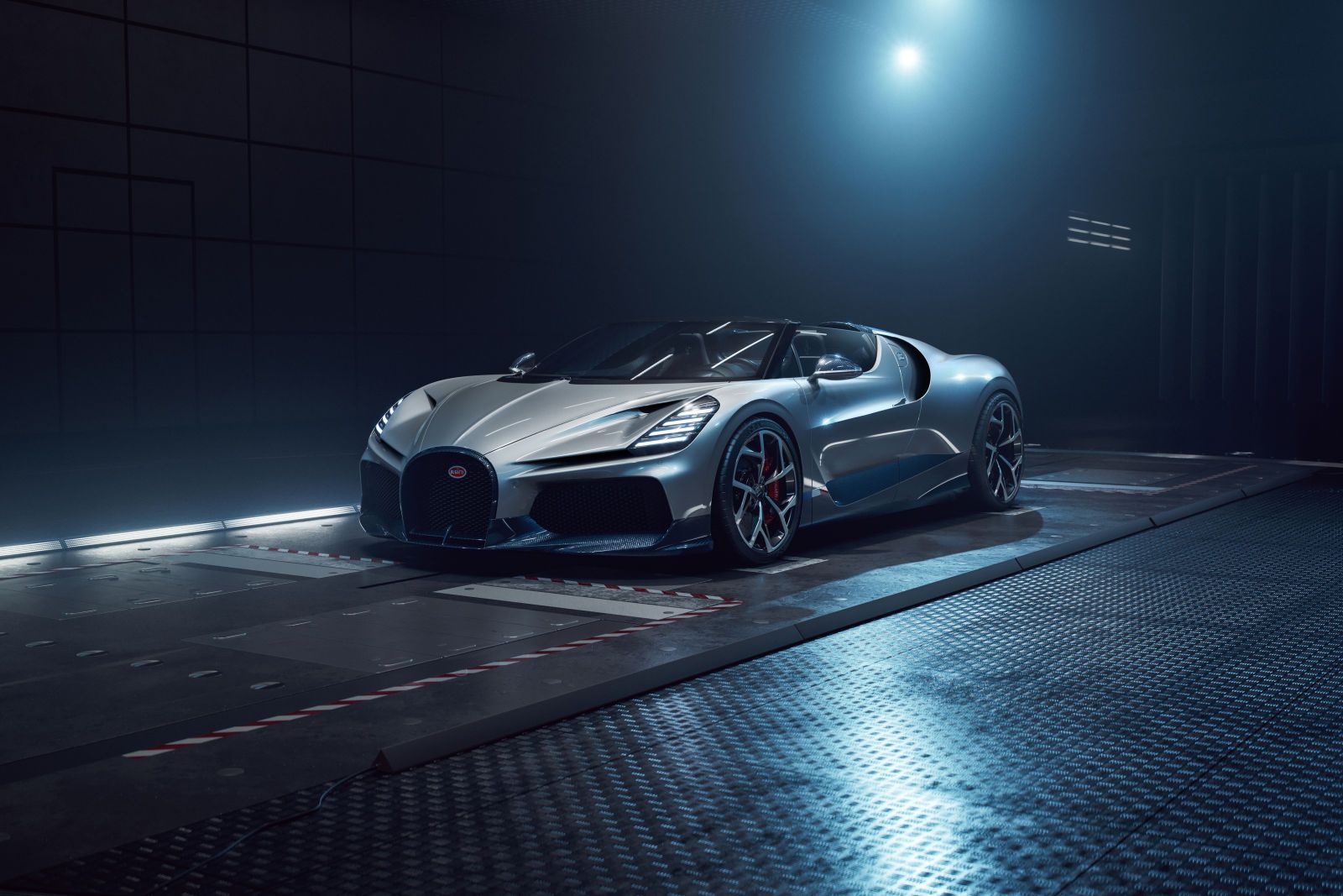 Unveiling the Bugatti W16 Mistral: Redefining Roadster Aerodynamics