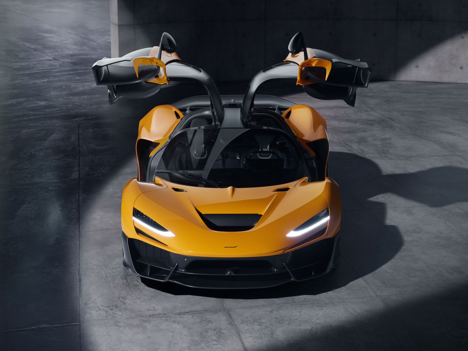 McLaren W1 and Divergent Collaboration: Advanced Suspension Innovation