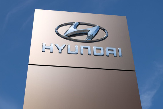 Importing Hyundai Cars from Dubai: Elevate Your Drive 