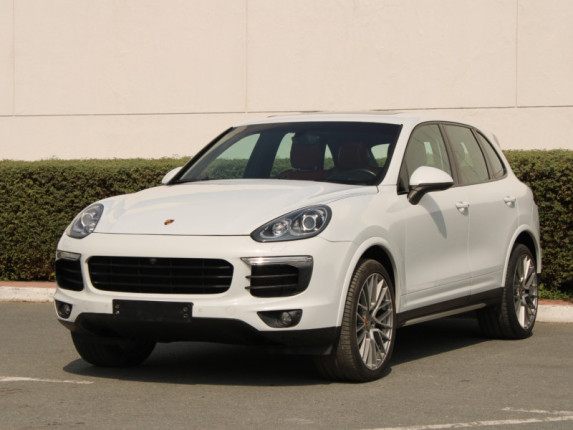 Elevate Your SUV Experience with Porsche Cayenne