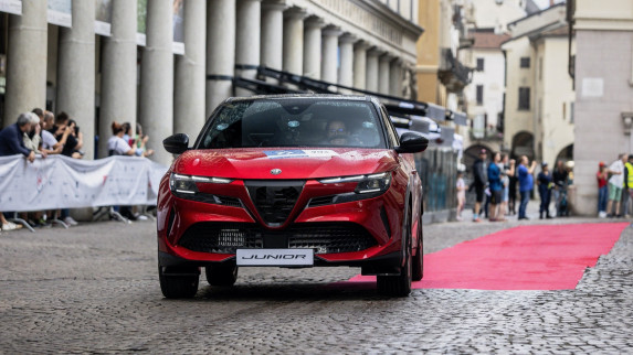 Relive the Excitement of 1000 Miglia Stage 1 with Alfa Romeo