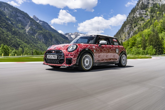 New MINI John Cooper Works Debuts at 24 Hours of Nürburgring