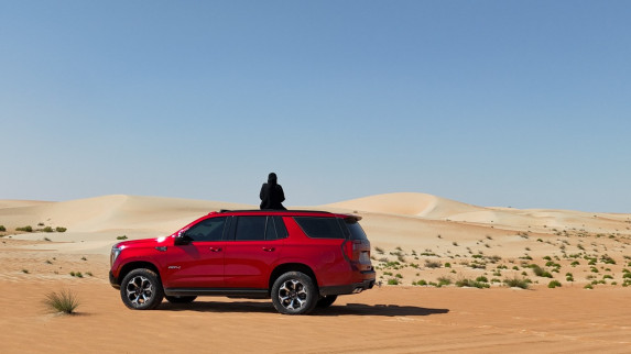 Explore Alanood Almehairbi’s Top Off-Roading Destinations in the UAE with GMC