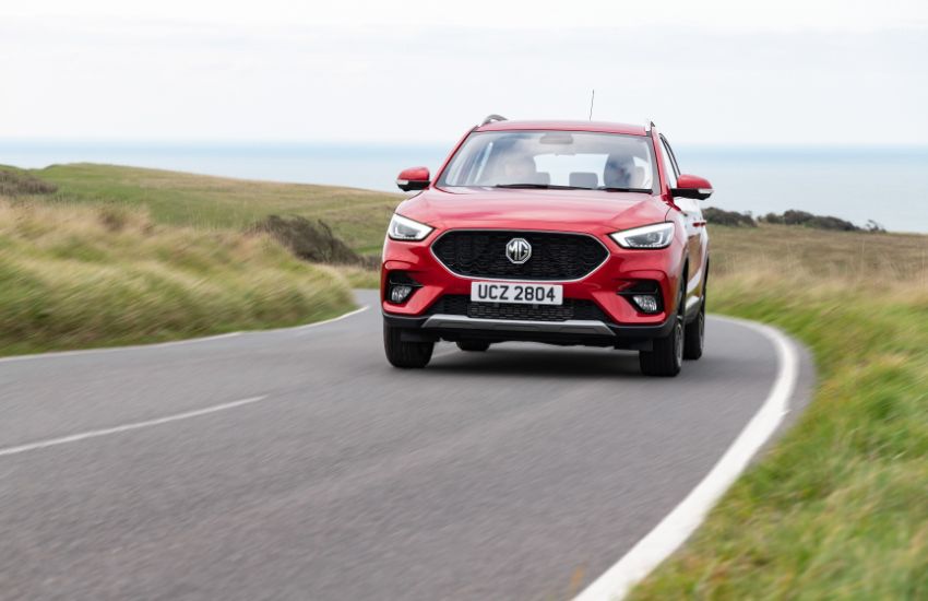 Experience Innovation and Style: Explore MG ZS in Dubai