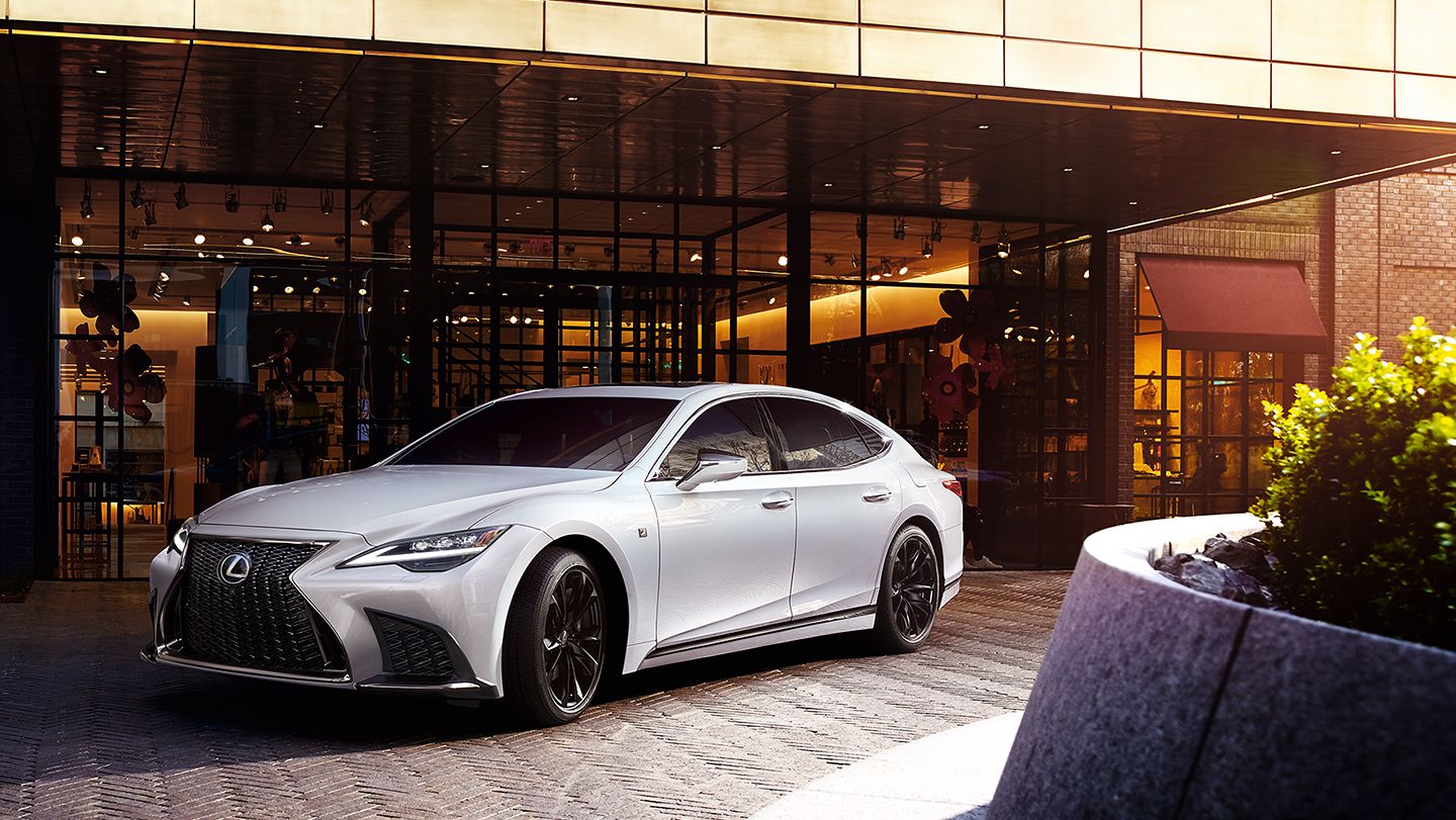 2025 Lexus LS in Dubai: Luxury, and 35 Years of Excellence