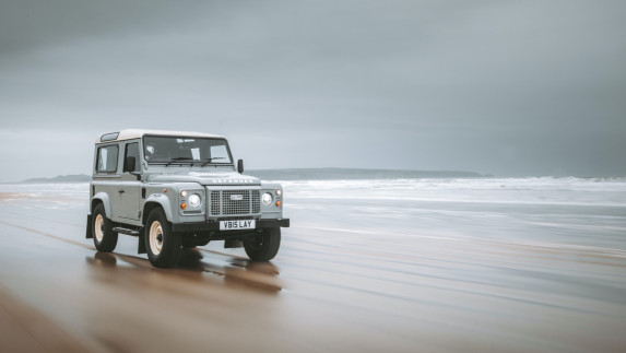 Discover the Classic Defender Works V8 Islay Edition at Auto Trader UAE