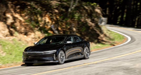 2024 Lucid Air Grand Touring: Elevating EV Performance and Range