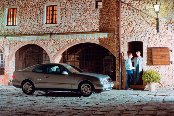 Mercedes-Benz CLK Model Series 208: A Milestone in Automotive History