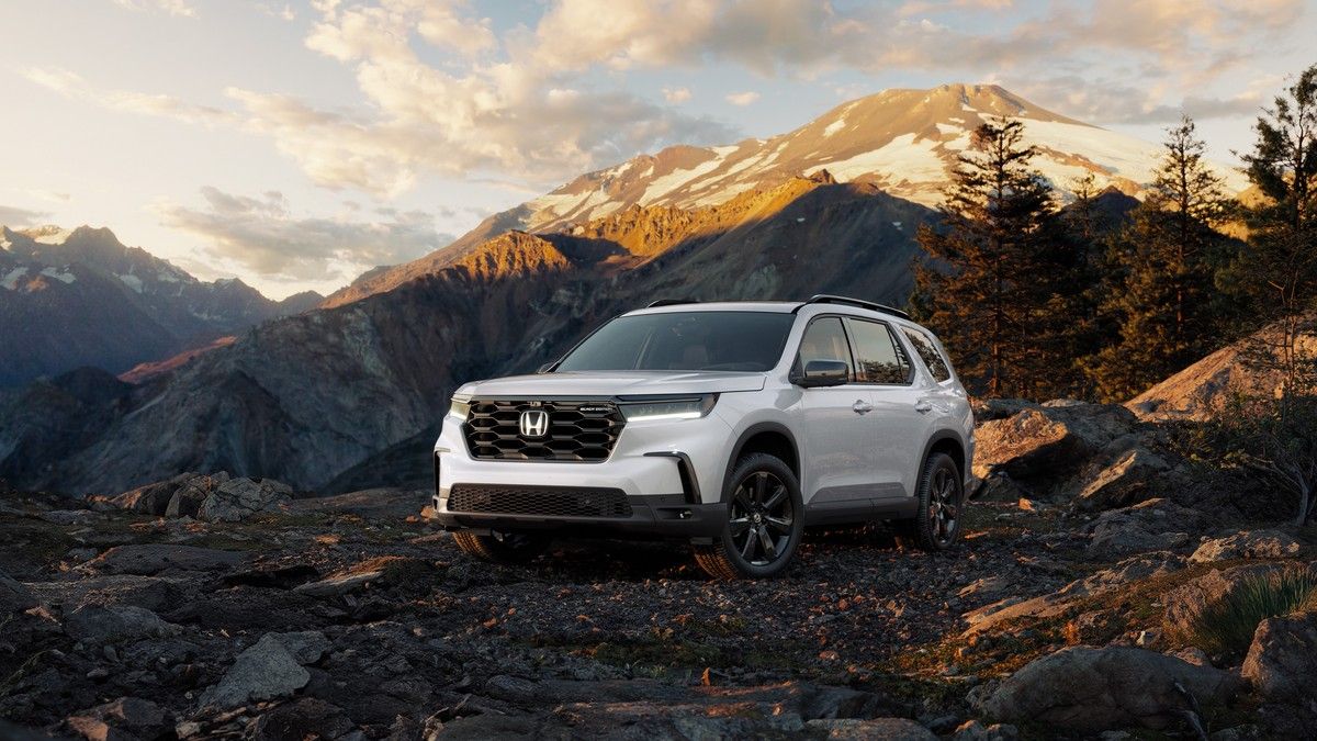 Thrilling 2025 Honda Pilot Black Edition and TrailSport