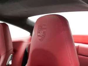 2018 Porsche 911 Carrera