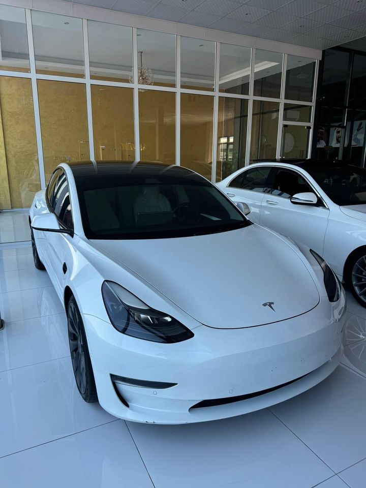 2021 Tesla MODEL 3 in dubai