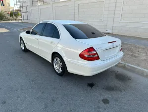 2005 Mercedes-Benz E-Class