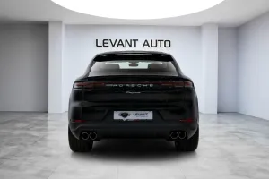 2024 Porsche Cayenne Coupe