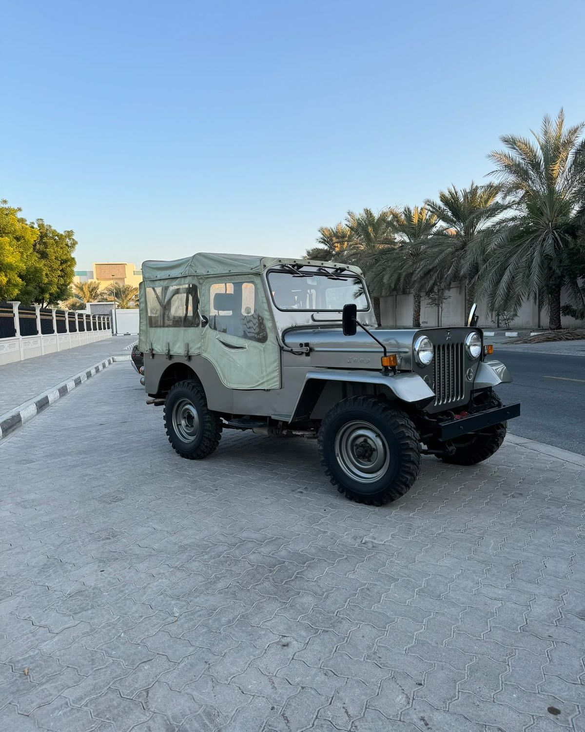 1974 Mitsubishi Pajero