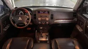 2011 Mitsubishi Pajero