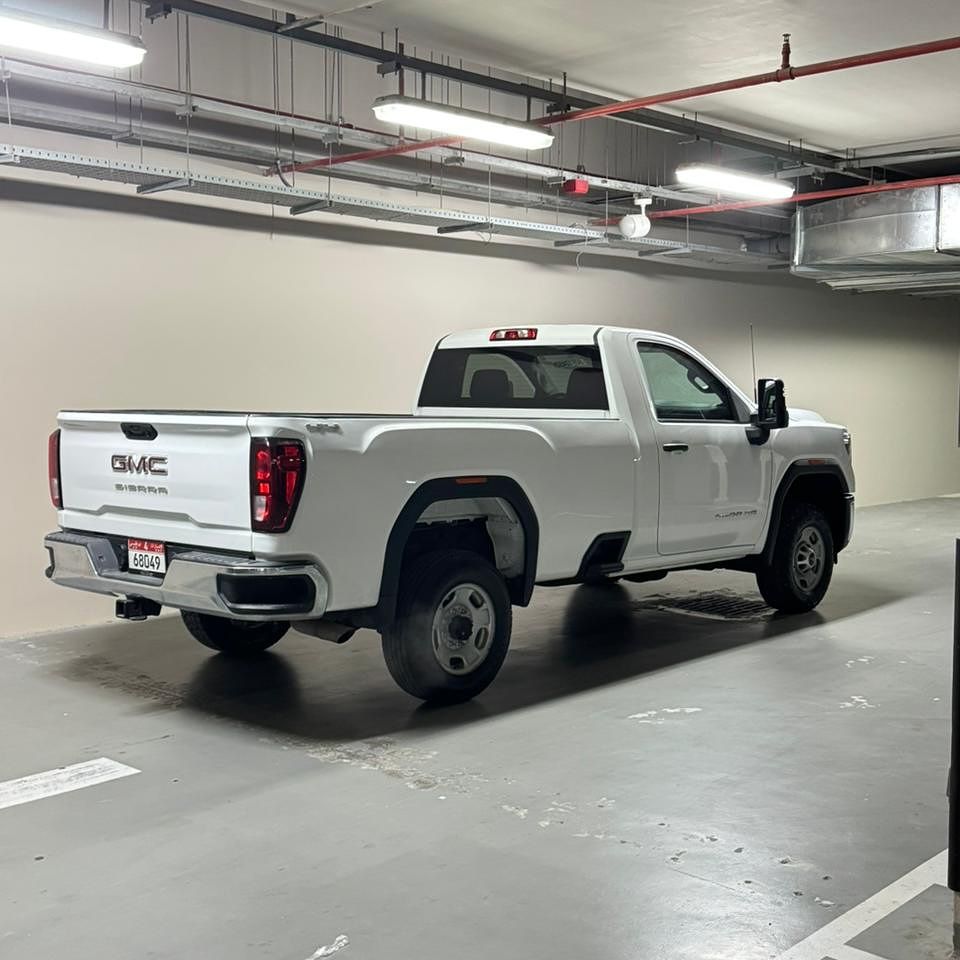 2023 GMC Sierra