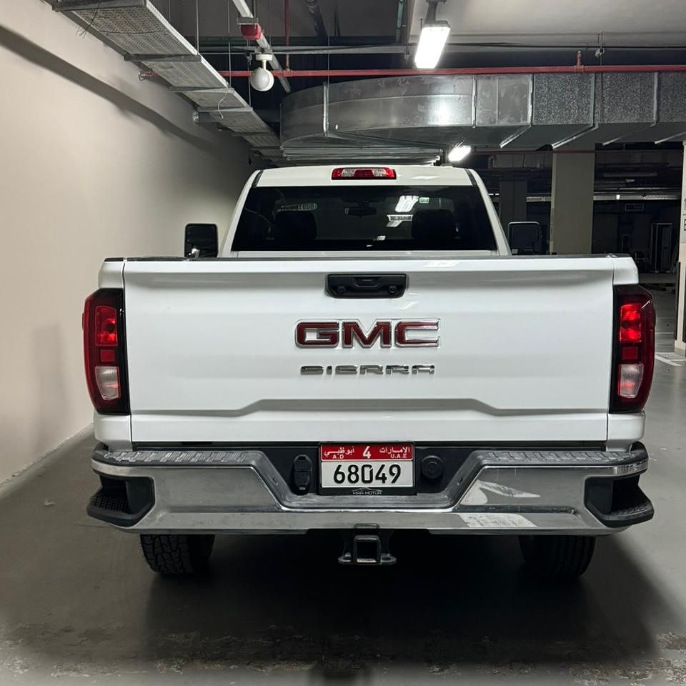 2023 GMC Sierra