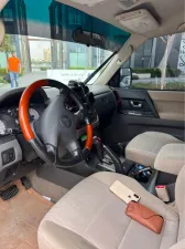 2005 Mitsubishi Pajero