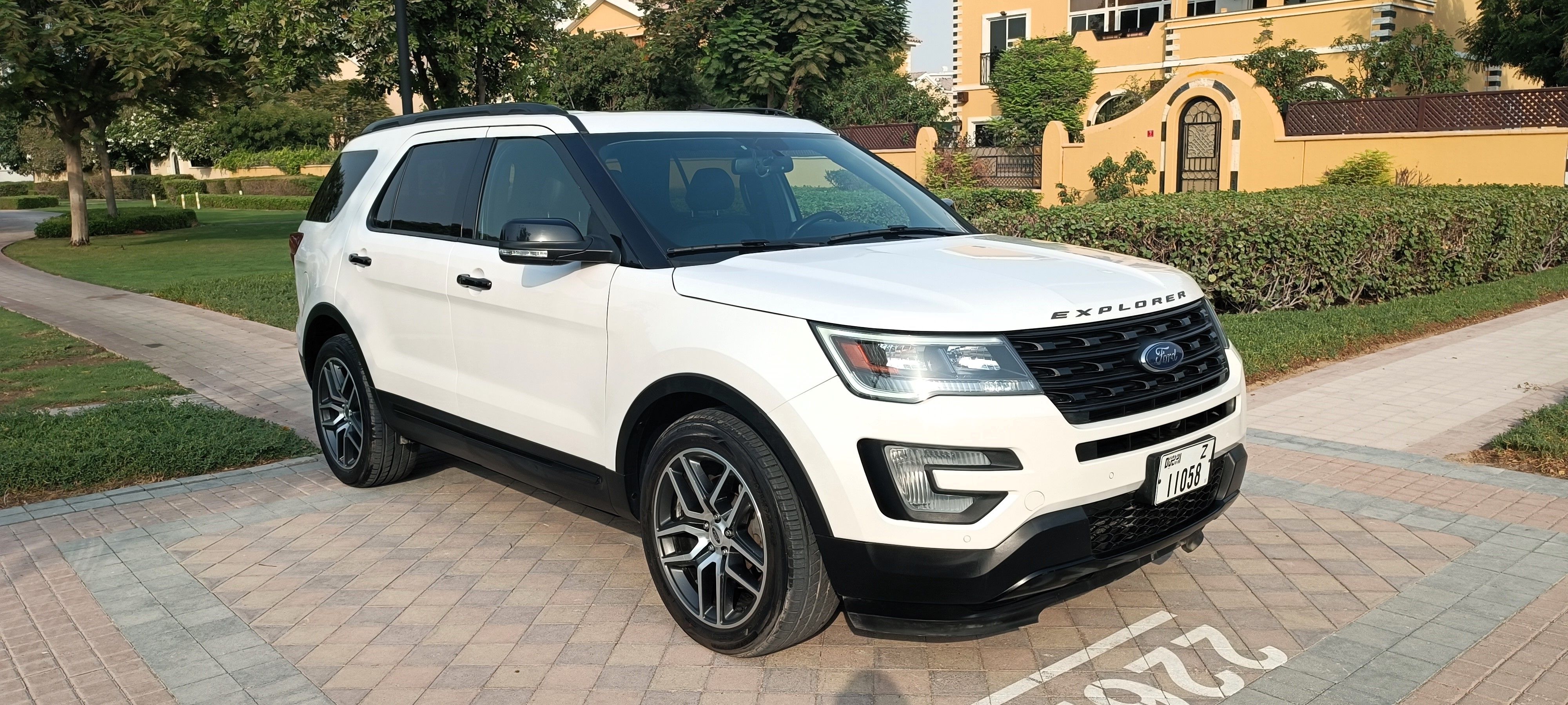 2017 Ford Explorer in dubai