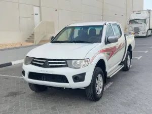 2013 Mitsubishi L200 in dubai