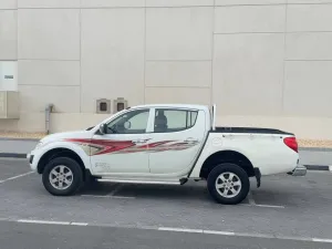 2013 Mitsubishi L200