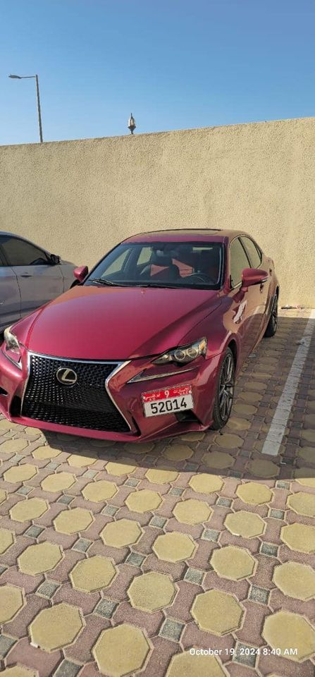 2015 Lexus IS in dubai